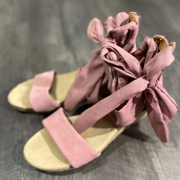 UGG Shoes - UGG Wedge Sandals